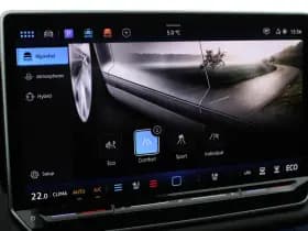 Volkswagen Tiguan 1.5 204pk eHybrid R-Line Edition Black Style Trekhaak 360Camera Leder Head-Up harman/kardon Memory Massage Virtual Cockpit Navigatie thumbnail 37