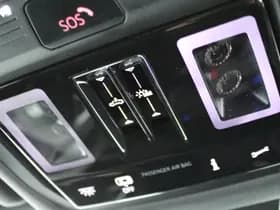 Volkswagen Tiguan 1.5 272pk eHybrid R-Line Business Trekhaak Camera Keyless Massage Virtual Cockpit Panoramadak Carplay thumbnail 42