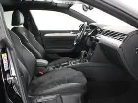 Volkswagen Arteon 1.5 TSI 150pk DSG 2x R-Line Keyless Virtual Cockpit Stoelverwarming Camera Panoramadak Navigatie thumbnail 13