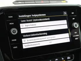 Volkswagen Arteon 1.5 TSI 150pk DSG 2x R-Line Keyless Virtual Cockpit Stoelverwarming Camera Panoramadak Navigatie thumbnail 30