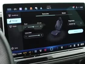 Volkswagen Passat Variant 1.5 eHybrid 204pk R-Line Edition Black Style Trekhaak Camera Head-Up Panoramadak Leder Memory Stoelverwarming Keyless Navigatie thumbnail 32