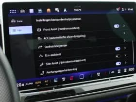 Volkswagen Passat Variant 1.5 eHybrid 204pk R-Line Edition Black Style Trekhaak Camera Head-Up Panoramadak Leder Memory Stoelverwarming Keyless Navigatie thumbnail 40