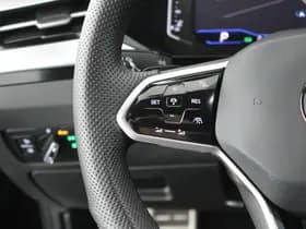 Volkswagen Arteon Shooting Brake 2.0 TSI 190pk DSG R-Line Business+ Keyless Panoramadak DCC Camera Stoelverwarming Virtual Cockpit Navigatie thumbnail 19