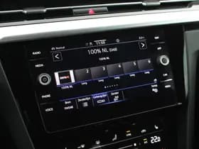 Volkswagen Arteon Shooting Brake 2.0 TSI 190pk DSG R-Line Business+ Keyless Panoramadak DCC Camera Stoelverwarming Virtual Cockpit Navigatie thumbnail 23