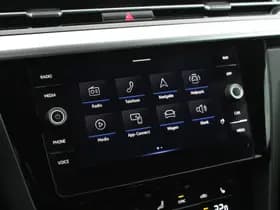 Volkswagen Arteon Shooting Brake 2.0 TSI 190pk DSG R-Line Business+ Keyless Panoramadak DCC Camera Stoelverwarming Virtual Cockpit Navigatie thumbnail 27