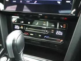 Volkswagen Arteon Shooting Brake 2.0 TSI 190pk DSG R-Line Business+ Keyless Panoramadak DCC Camera Stoelverwarming Virtual Cockpit Navigatie thumbnail 37