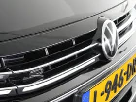 Volkswagen Arteon Shooting Brake 2.0 TSI 190pk DSG R-Line Business+ Keyless Panoramadak DCC Camera Stoelverwarming Virtual Cockpit Navigatie thumbnail 52