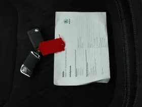 Škoda Kodiaq 1.5 TSI 150pk DSG Sportline Business 7Pers. Keyless Stoelverwarming Camera Memory Virtual Cockpit Navigatie thumbnail 41