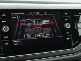 Volkswagen Polo 1.0 TSI 95pk DSG R-Line Camera Stoelverwarming Virtual Cockpit Navigatie thumbnail 24