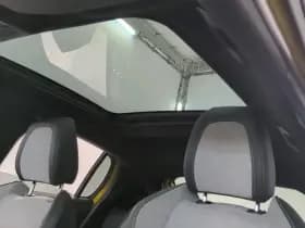 Peugeot E-208 EV GT 50kWh 136pk SOH 90% Panoramadak Adaptive Cruise Camera Navigatie Stoelverwarming thumbnail 3