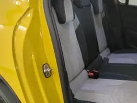 Peugeot E-208 EV GT 50kWh 136pk SOH 90% Panoramadak Adaptive Cruise Camera Navigatie Stoelverwarming thumbnail 5