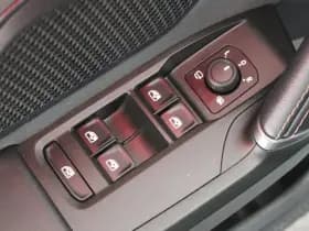 CUPRA Leon Sportstourer 1.5 TSI 272pk e-Hybrid VZ Performance Sennheiser Camera Memory Keyless Virtual Cockpit Navigatie Panoramadak thumbnail 16