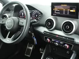 Audi Q2 35 TFSI 150pk S-Tronic S Edition Led Navigatie Virtual Cockpit 2x S-Line thumbnail 3