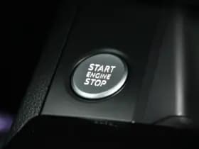 Audi A5 Sportback 35 TFSI 150pk S-Tronic Business Edition Leder Memory Stoelverwarming 360Camera Virtual Cockpit Navigatie thumbnail 5