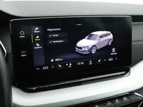 Škoda Octavia Combi 1.0 e-TSI 110pk DSG Business Edition Plus Leder Stoelverwarming V+A Keyless Virtual Cockpit Navigatie thumbnail 23