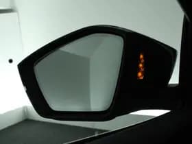 Škoda Octavia Combi 1.0 e-TSI 110pk DSG Business Edition Plus Leder Stoelverwarming V+A Keyless Virtual Cockpit Navigatie thumbnail 6