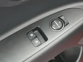 Kia Stonic 1.0 T-GDi 101pk MHEV DynamicLine Stoelverwarming Camera Navigatie thumbnail 15