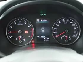 Kia Stonic 1.0 T-GDi 101pk MHEV DynamicLine Stoelverwarming Camera Navigatie thumbnail 28