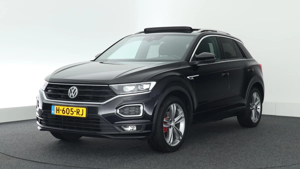 Volkswagen T-Roc 1.5 TSI 150pk DSG R-Line Sport Trekhaak Led Virtual Cockpit Navigatie Panoramadak — foto 1