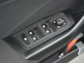 Volkswagen T-Roc 1.5 TSI 150pk DSG R-Line Sport Trekhaak Led Virtual Cockpit Navigatie Panoramadak thumbnail 15