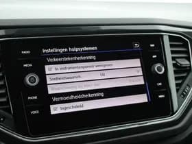 Volkswagen T-Roc 1.5 TSI 150pk DSG R-Line Sport Trekhaak Led Virtual Cockpit Navigatie Panoramadak thumbnail 27