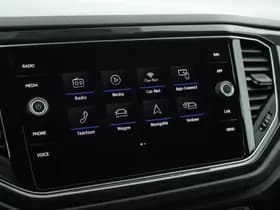 Volkswagen T-Roc 1.5 TSI 150pk DSG R-Line Sport Trekhaak Led Virtual Cockpit Navigatie Panoramadak thumbnail 28