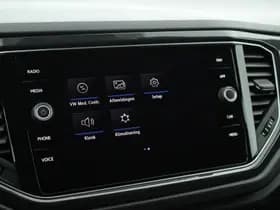 Volkswagen T-Roc 1.5 TSI 150pk DSG R-Line Sport Trekhaak Led Virtual Cockpit Navigatie Panoramadak thumbnail 29