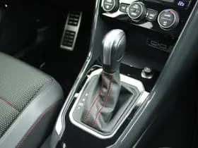 Volkswagen T-Roc 1.5 TSI 150pk DSG R-Line Sport Trekhaak Led Virtual Cockpit Navigatie Panoramadak thumbnail 37