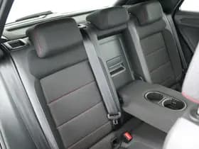 Volkswagen T-Roc 1.5 TSI 150pk DSG R-Line Sport Trekhaak Led Virtual Cockpit Navigatie Panoramadak thumbnail 40