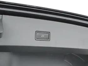 Volkswagen T-Roc 1.5 TSI 150pk DSG R-Line Sport Trekhaak Led Virtual Cockpit Navigatie Panoramadak thumbnail 5