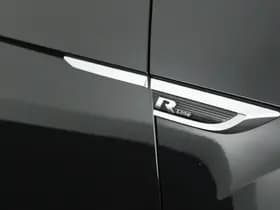 Volkswagen T-Roc 1.5 TSI 150pk DSG R-Line Sport Trekhaak Led Virtual Cockpit Navigatie Panoramadak thumbnail 42