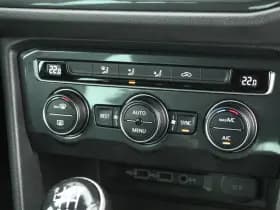 Volkswagen Tiguan 1.4 TSI 125pk R-Line Highline Trekhaak Virtual Cockpit Navigatie thumbnail 32