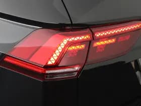 Volkswagen Tiguan 1.4 TSI 125pk R-Line Highline Trekhaak Virtual Cockpit Navigatie thumbnail 39