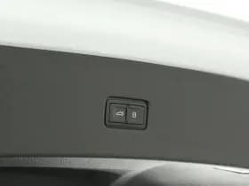 Audi Q8 55 TFSI e 394pk quattro Pro Line S 360Camera Laser Led Sluithulp B&O Keyless Virtual Cockpit Navigatie Panoramadak 2x S-Line thumbnail 59