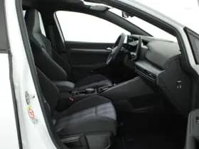 Volkswagen Golf 1.5 272pk eHybrid GTE Black Style Trekhaak 360Camera Head-Up Panoramadak Keyless Stoelverwarming Navigatie thumbnail 14