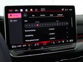 Volkswagen Golf 1.5 272pk eHybrid GTE Black Style Trekhaak 360Camera Head-Up Panoramadak Keyless Stoelverwarming Navigatie thumbnail 31