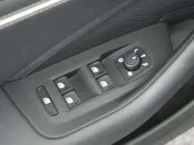 Volkswagen Passat Variant 1.5 204pk eHybrid Business Trekhaak Camera Stoelverwarming Massage Virtual Cockpit Led Navigatie thumbnail 17