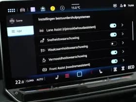 Volkswagen Passat Variant 1.5 204pk eHybrid Business Trekhaak Camera Stoelverwarming Massage Virtual Cockpit Led Navigatie thumbnail 34