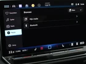 Volkswagen Passat Variant 1.5 204pk eHybrid Business Trekhaak Camera Stoelverwarming Massage Virtual Cockpit Led Navigatie thumbnail 42