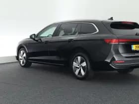 Volkswagen Passat Variant 1.5 204pk eHybrid Business Trekhaak Camera Stoelverwarming Massage Virtual Cockpit Led Navigatie thumbnail 10