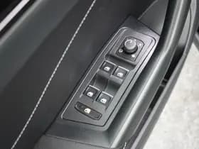 Volkswagen T-Roc 1.5 TSI 150pk DSG Style Trekhaak Camera Virtual Cockpit App-Connect thumbnail 14