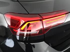 Volkswagen T-Roc 1.5 TSI 150pk DSG Style Trekhaak Camera Virtual Cockpit App-Connect thumbnail 36