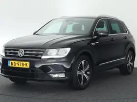 Volkswagen Tiguan 1.4 TSI 150pk Connected Series Trekhaak Navigatie Stoelverwarming