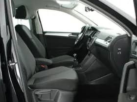 Volkswagen Tiguan 1.4 TSI 150pk Connected Series Trekhaak Navigatie Stoelverwarming thumbnail 11