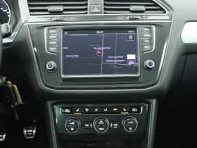 Volkswagen Tiguan 1.4 TSI 150pk Connected Series Trekhaak Navigatie Stoelverwarming thumbnail 12