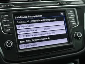 Volkswagen Tiguan 1.4 TSI 150pk Connected Series Trekhaak Navigatie Stoelverwarming thumbnail 23