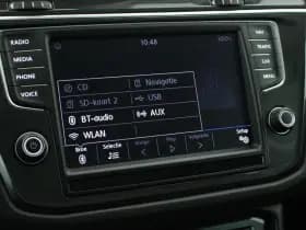 Volkswagen Tiguan 1.4 TSI 150pk Connected Series Trekhaak Navigatie Stoelverwarming thumbnail 29