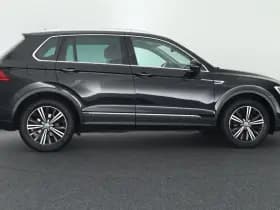 Volkswagen Tiguan 1.4 TSI 150pk Connected Series Trekhaak Navigatie Stoelverwarming thumbnail 8