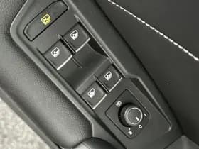 Volkswagen Tiguan 1.5 TSI 150pk DSG 2x R-Line Black Style Trekhaak Camera Navigatie Virtual Cockpit Panoramadak thumbnail 15