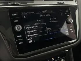 Volkswagen Tiguan 1.5 TSI 150pk DSG 2x R-Line Black Style Trekhaak Camera Navigatie Virtual Cockpit Panoramadak thumbnail 26